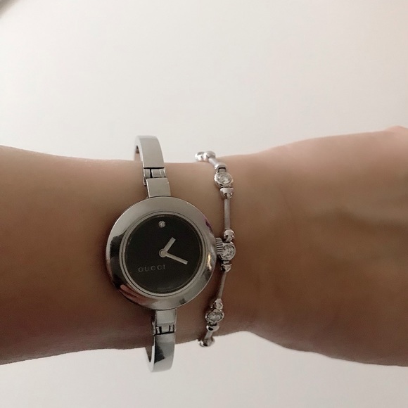 Gucci 105 Series Watch - Picture 1 of 9
